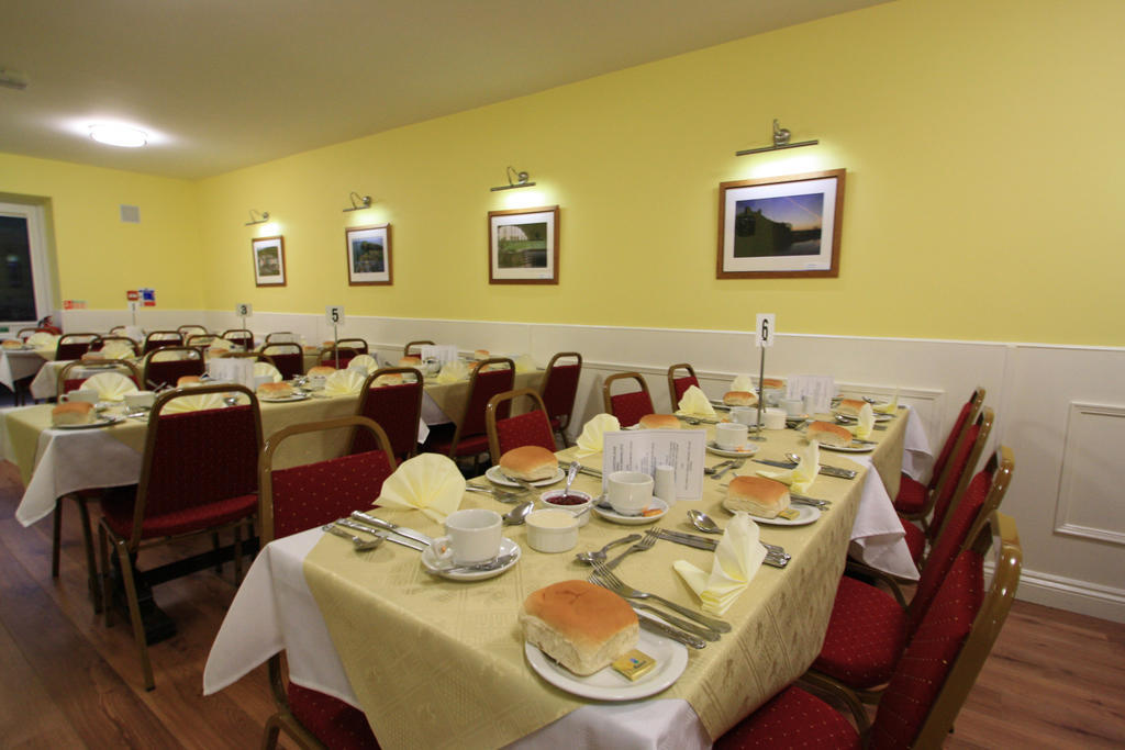Llanarthney Emlyn Arms B&B 외부 사진